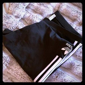 Women’s Adidas leggings